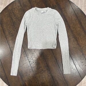 Aritzia top